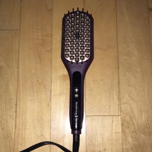 Hair straightening brush
